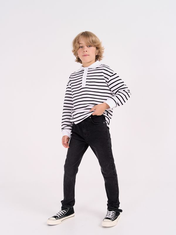 Джинсы slim fit 