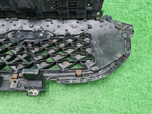 Решетка радиатора Chery Tiggo 8 Pro (2021-2024)