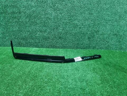 Молдинг переднего бампера правый Tank 500 (21-нв)