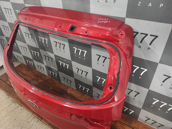 Крышка багажника Kia Sportage 4 (QL) 16-22 Б/У Оригинал 73700F1000