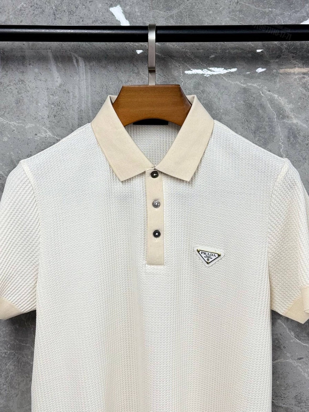 Поло Prada