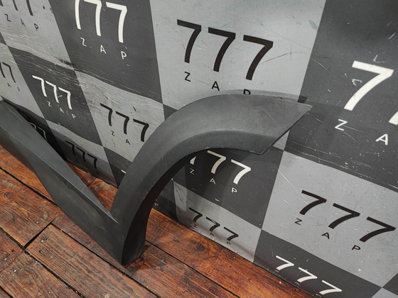 Накладка двери задней левой Hyundai Tucson 4 (NX4) 20-нв Б/У Оригинал 87731N9000