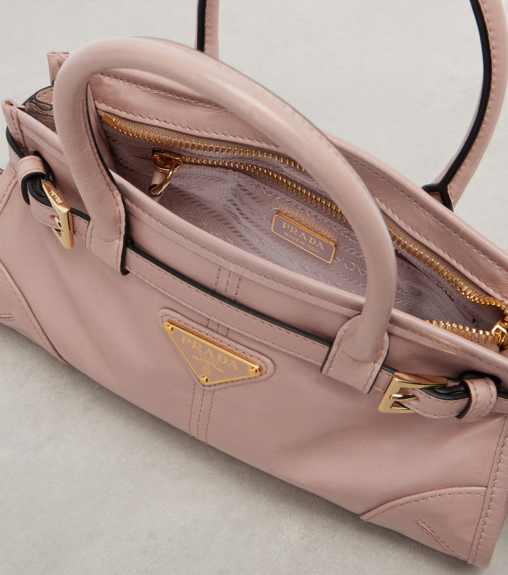 Сумка Prada Bonnie Mini Leather Top Handle Bag