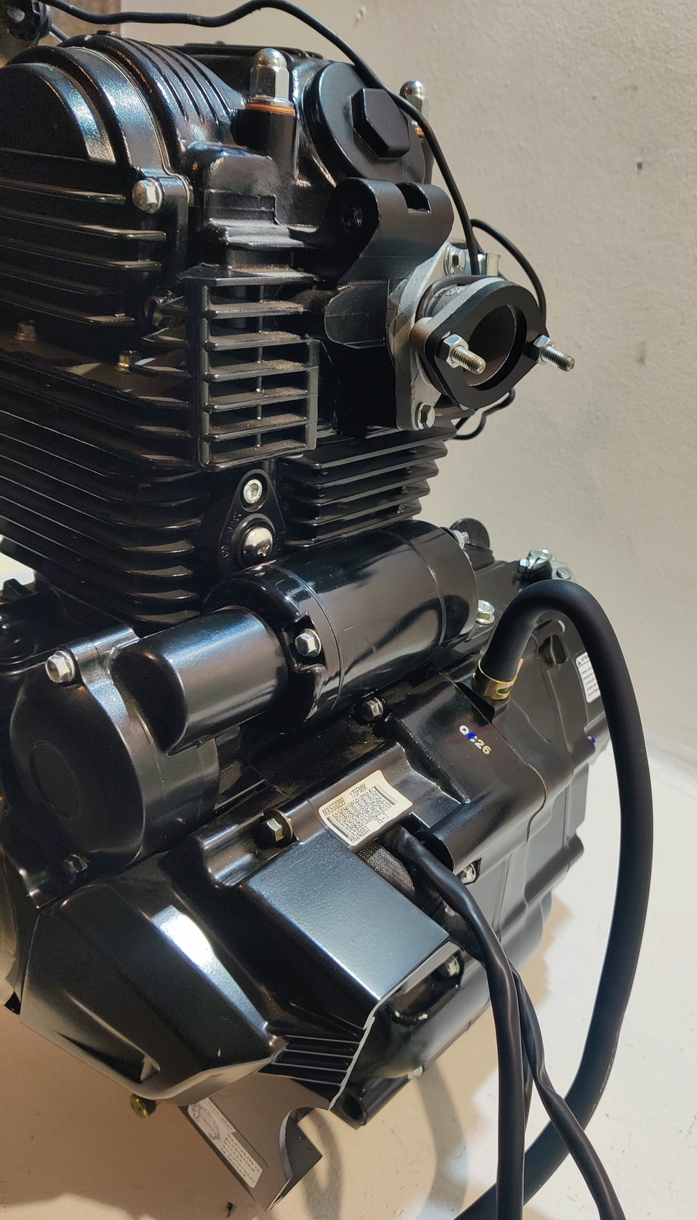 Двигатель 300см3 175FMM R6(6 скоростей) с масл. охл. Motoland R1 300