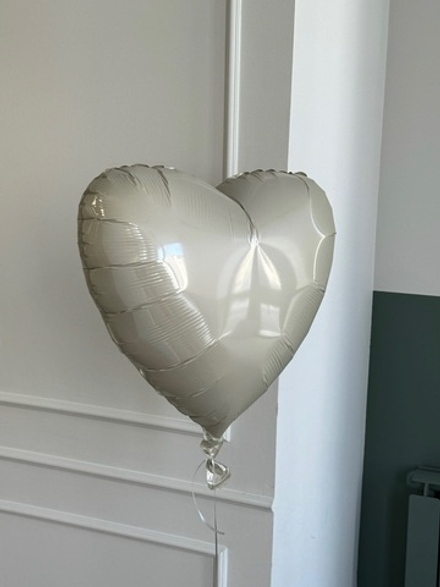Шар-сердце кремовый фольгированный