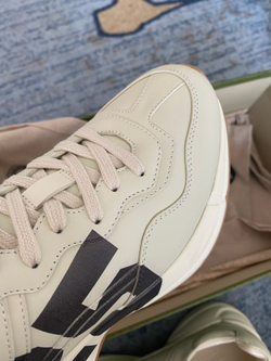 Gucci Rhyton Sneaker