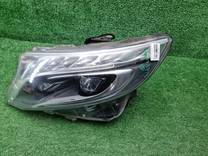 Фара левая Mercedes V w447 (2014-н.в.) LED