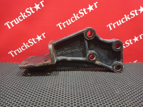 Кронштейн усилителя бампера 2017 г.