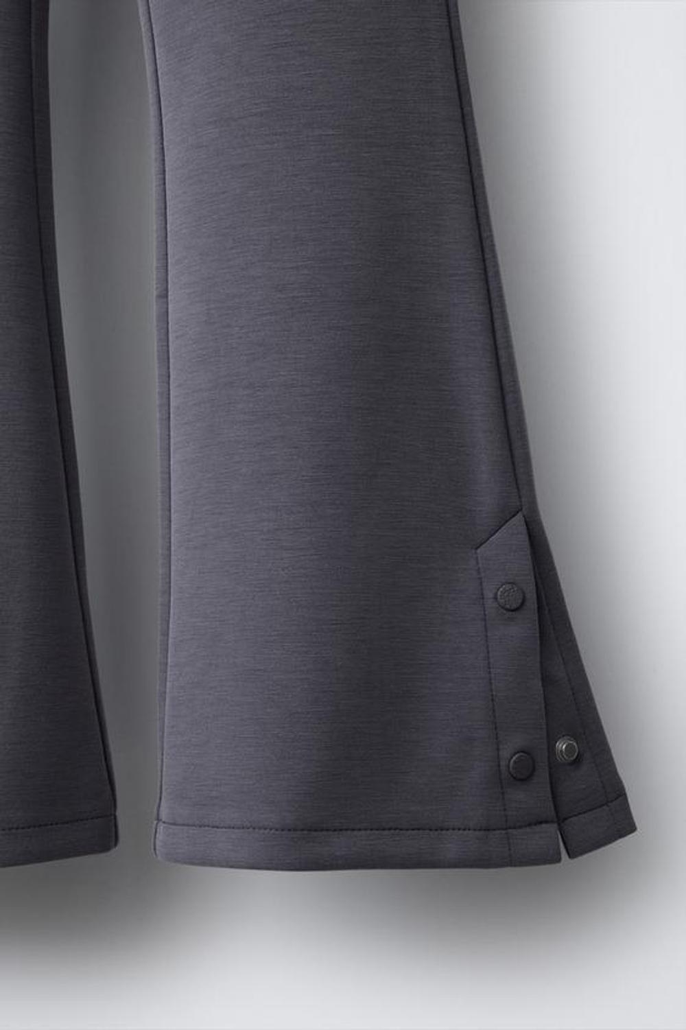 ZARA ЛЕГИНСЫ FLARE С КНОПКАМИ, СЕРЫЙ