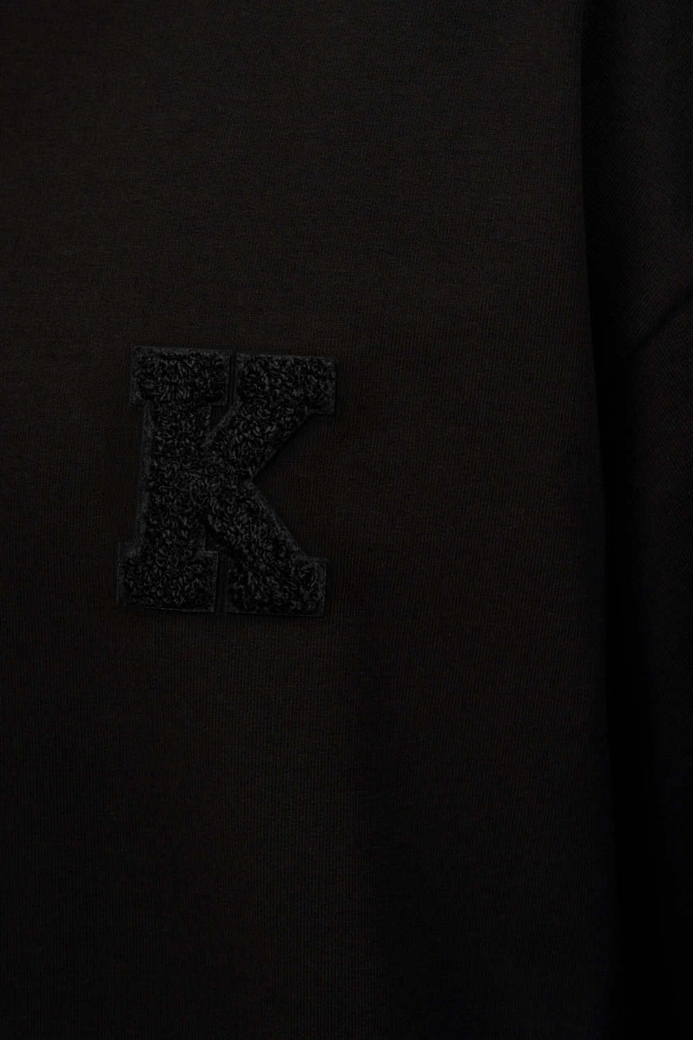 Футболка KUL'TURA "HYPERSIZE COLLEGE LOGO K" Черный