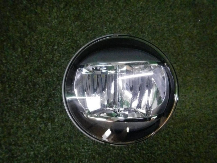 ПТФ правая Toyota Land Cruiser Prado 150 (2017-н.в.) LED