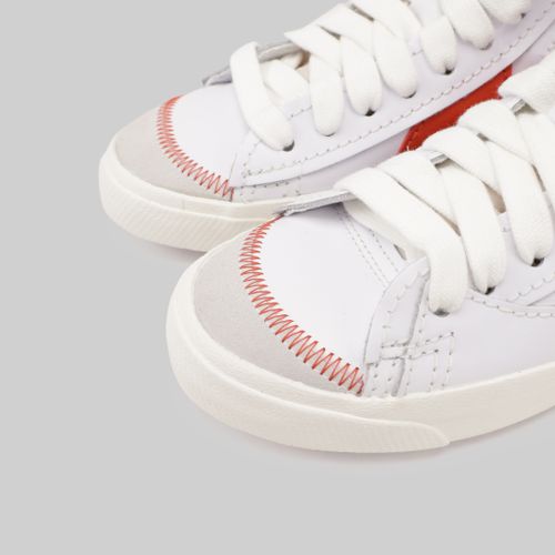 Кроссовки Nike Blazer Mid '77 Jumbo артикул:DH7690-100 - купить в магазине Дайс