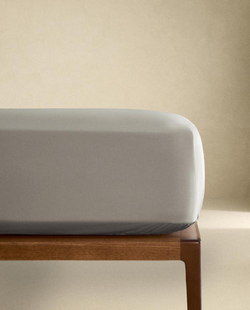 ZARA HOME (300 НИТЕЙ) ПРОСТЫНЯ ИЗ ПЕРКАЛЯ | ВЫСОТА 40 СМ, СЕРЫЙ