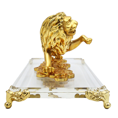 Знак зодиака ЛЕВ. Скульптура золоченая на стеклянной подставке. Металл, золочение, стекло. ХХ века,