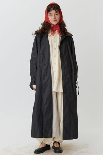 Косынка из шелка красная в цветочек