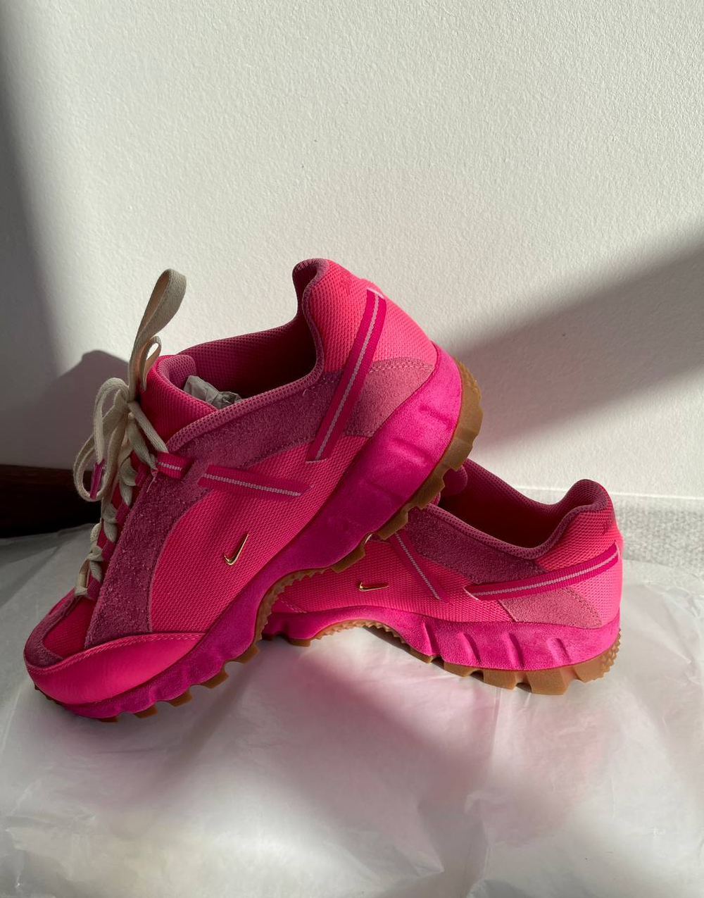 Кроссовки Jacquemus x Nike Air Humara Pink