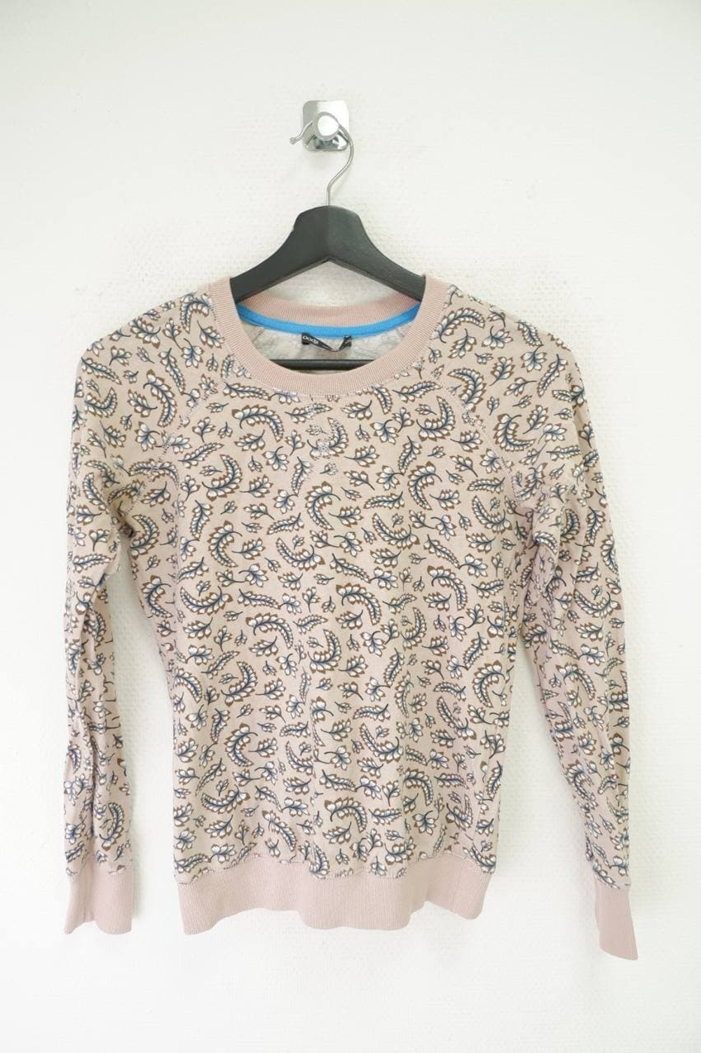 Джемпер Oodji с принтом 40 размер