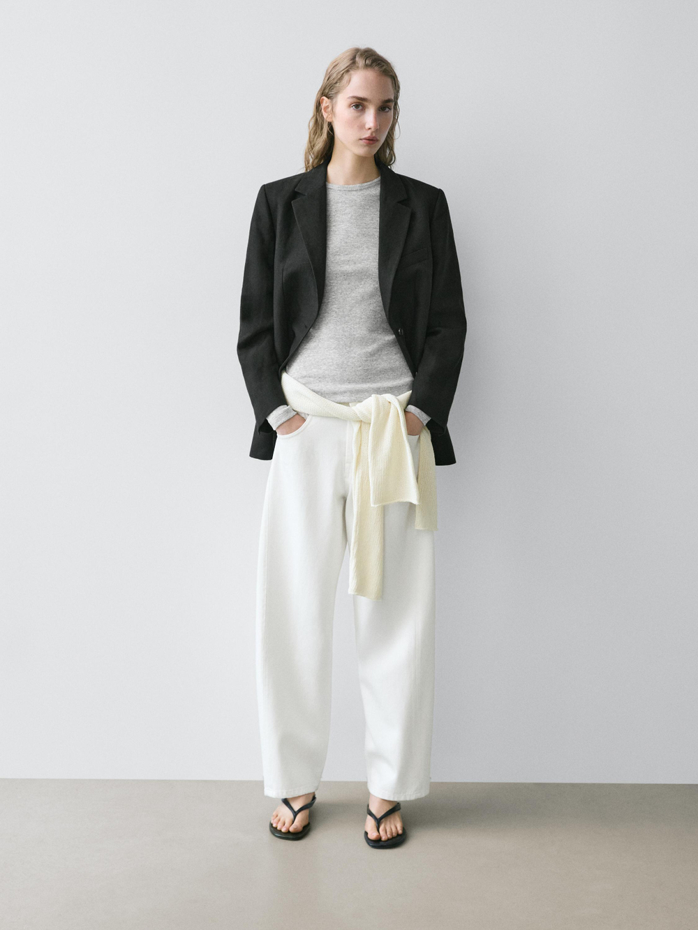 Massimo Dutti Джинсы свободного кроя со средней посадкой, белый