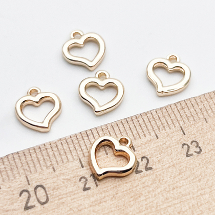 Подвеска Сердце, цвет золото, размер 9*10 мм, цена за 1 шт