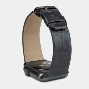 Ремешок для Apple Watch 44/45/46 mm из кожи крокодила, черного цвета