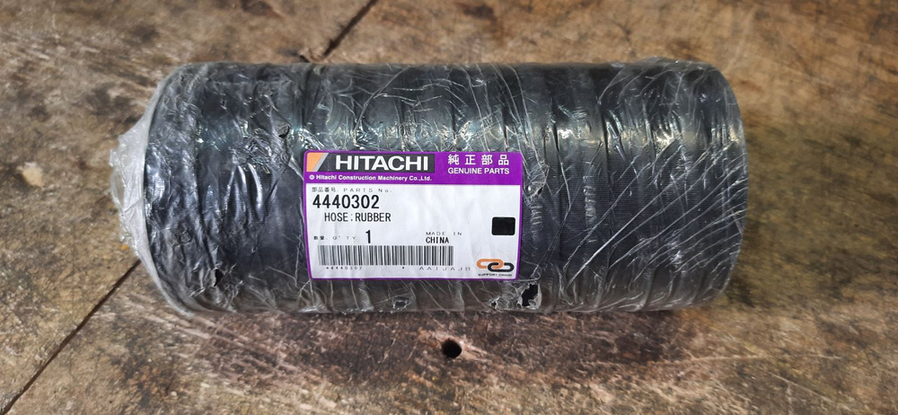 Патрубок гидравлический 4440302