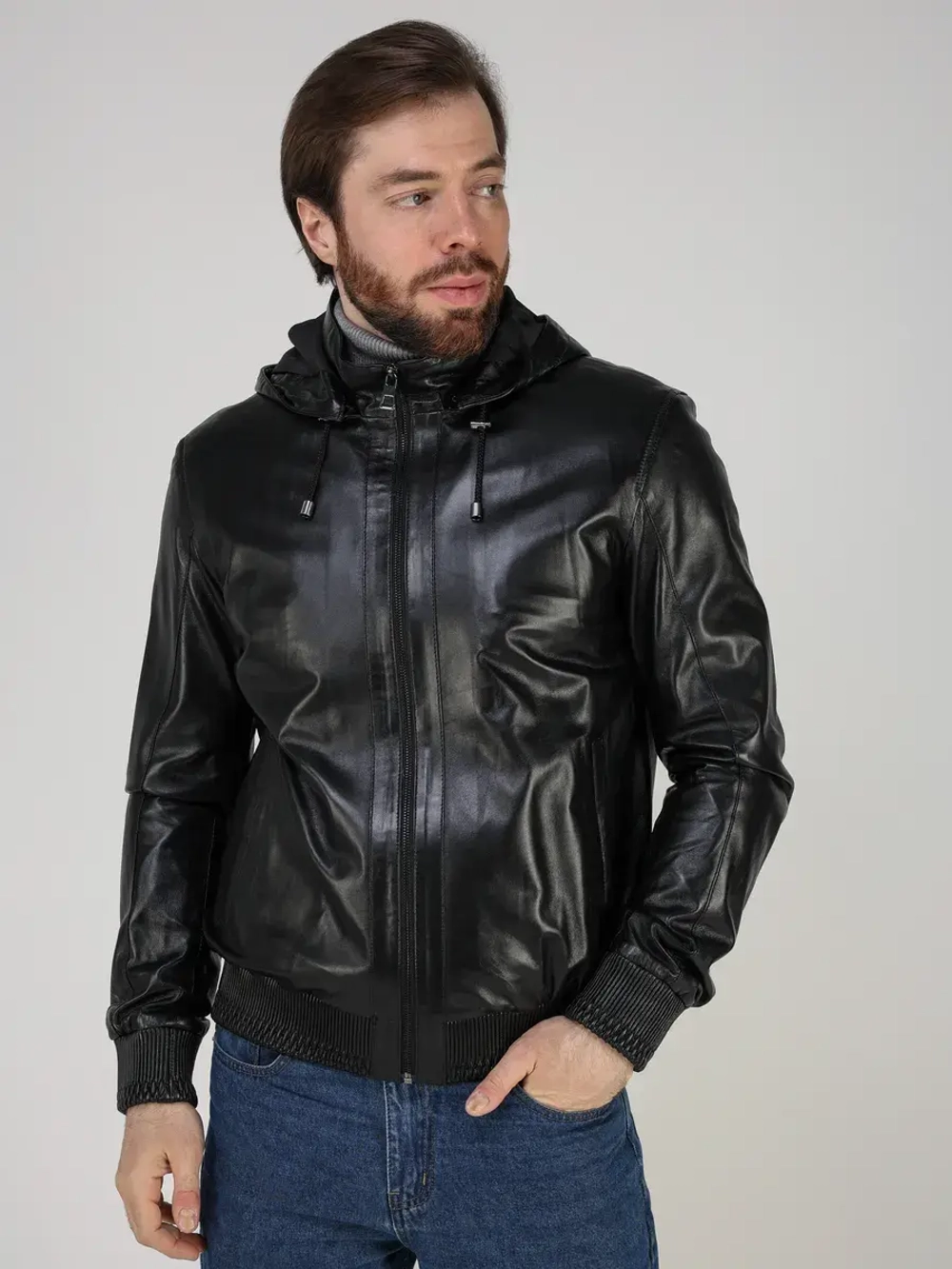 Куртка кожаная натуральная с капюшоном