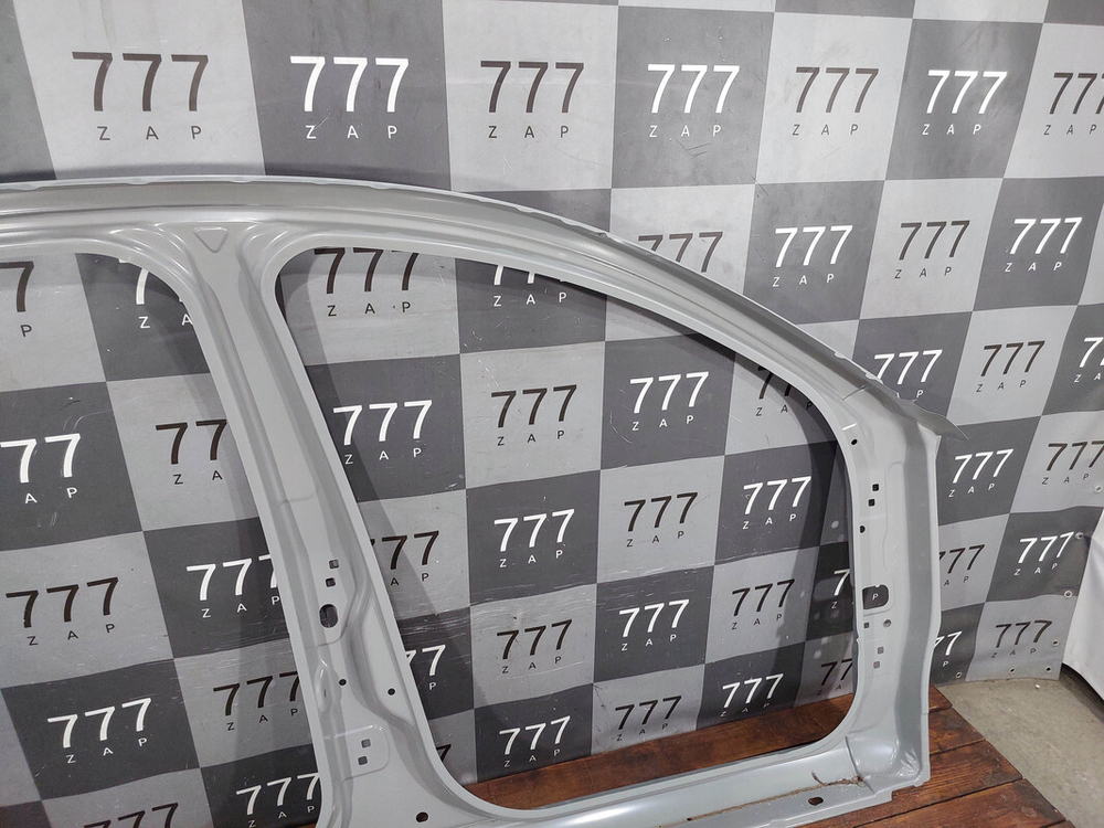 Боковина левая LADA Vesta 15-нв Новая Оригинал 8450039441