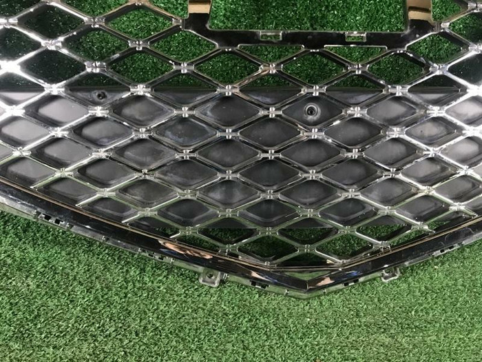 Решетка радиатора Genesis G90 (2018-2022)