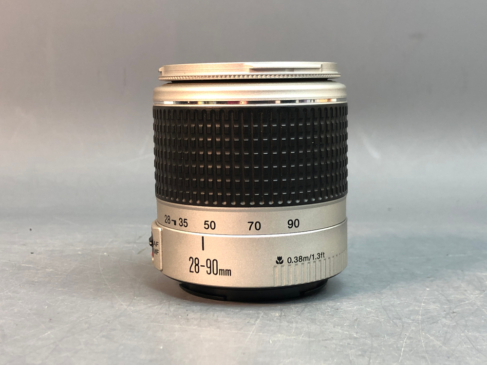 Canon EOS 300 Kit 28-90mm f 4-5.6