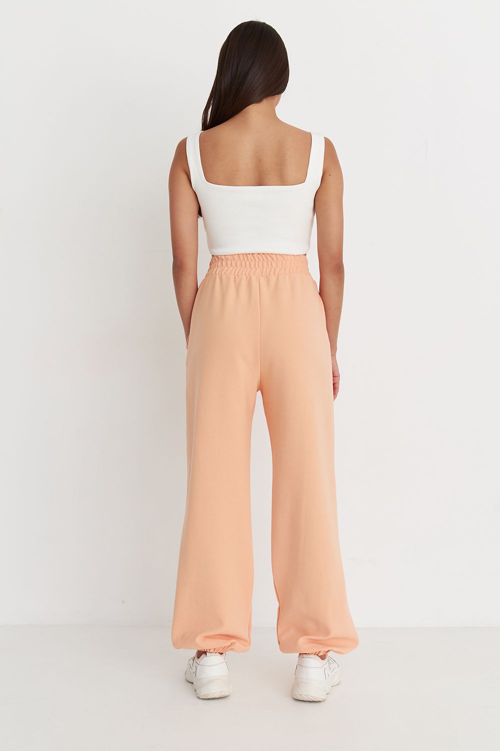 Джоггеры оверсайз из рифленого хлопка цвета персик