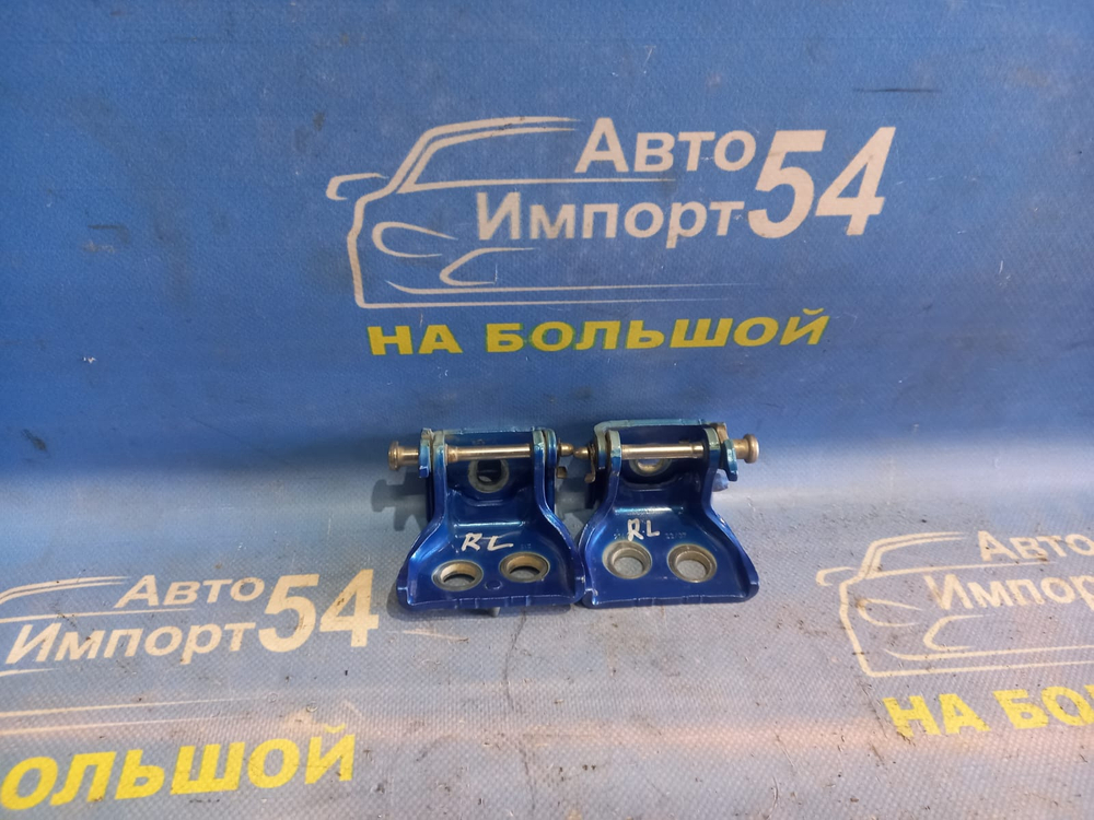 Петля двери задней левой PEUGEOT 307 2007