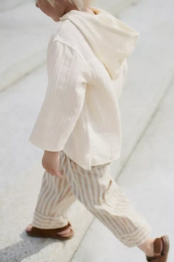 ZARA РУБАШКА ИЗ РЕЛЬЕФНОЙ ТКАНИ С КАПЮШОНОМ, ЭКРЮ