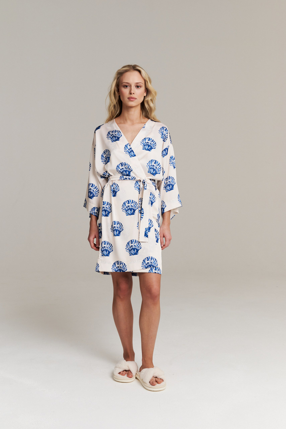 Шелковый халат-кимоно мини