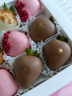 Клубника в шоколаде