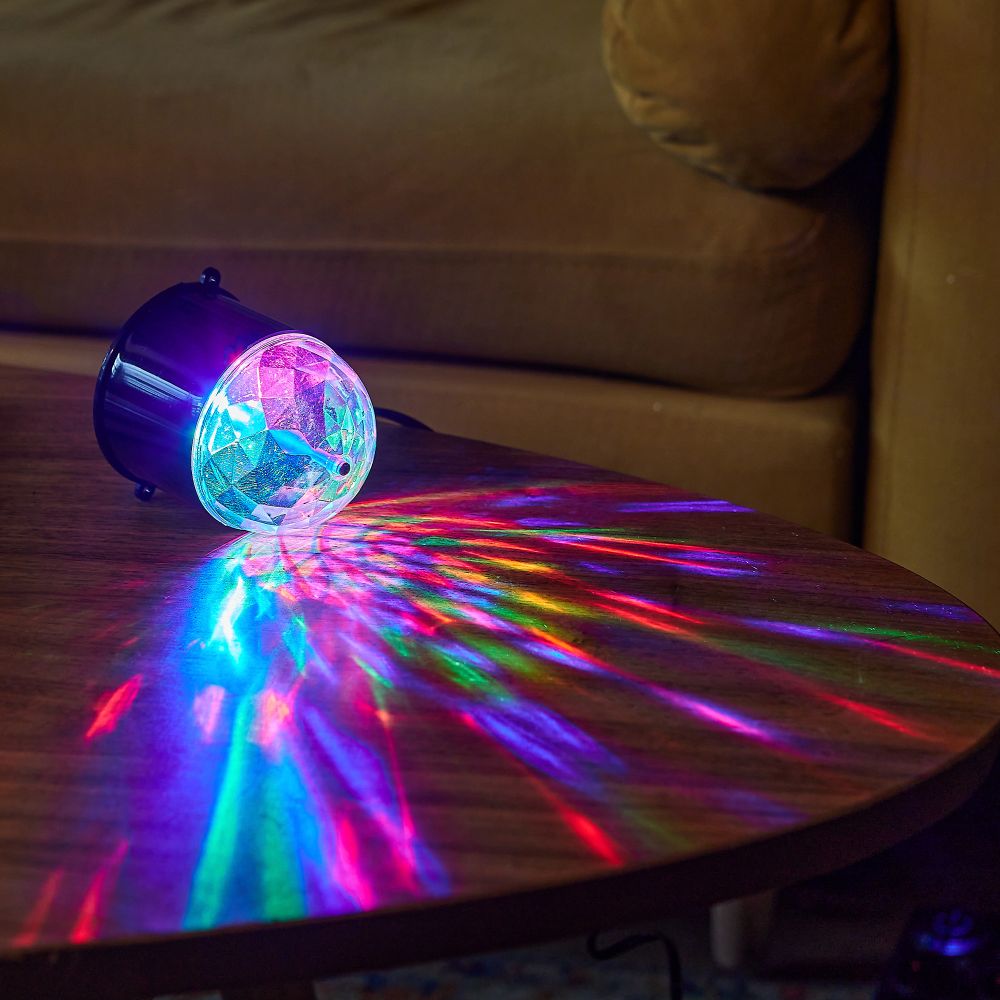 Светодиодный светильник-проектор ULI-Q302. Серия DISCO. многоцветный. ТМ VOLPE. Напряжение 220В. Кабель с вилкой в комплекте Цвет корпуса черный.