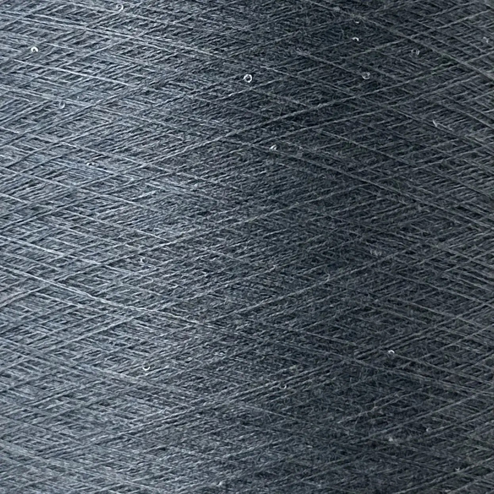 TRANSFORMARE ; 50% кашемир, 50% PVA, нанопайетки 1мм; 2500м/100гр; col. 016, цвет: петроль с серебристыми пайетками; S301