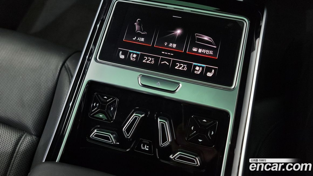 Audi A8 (D5) 55 TFSI Quattro LWB (12.2019)