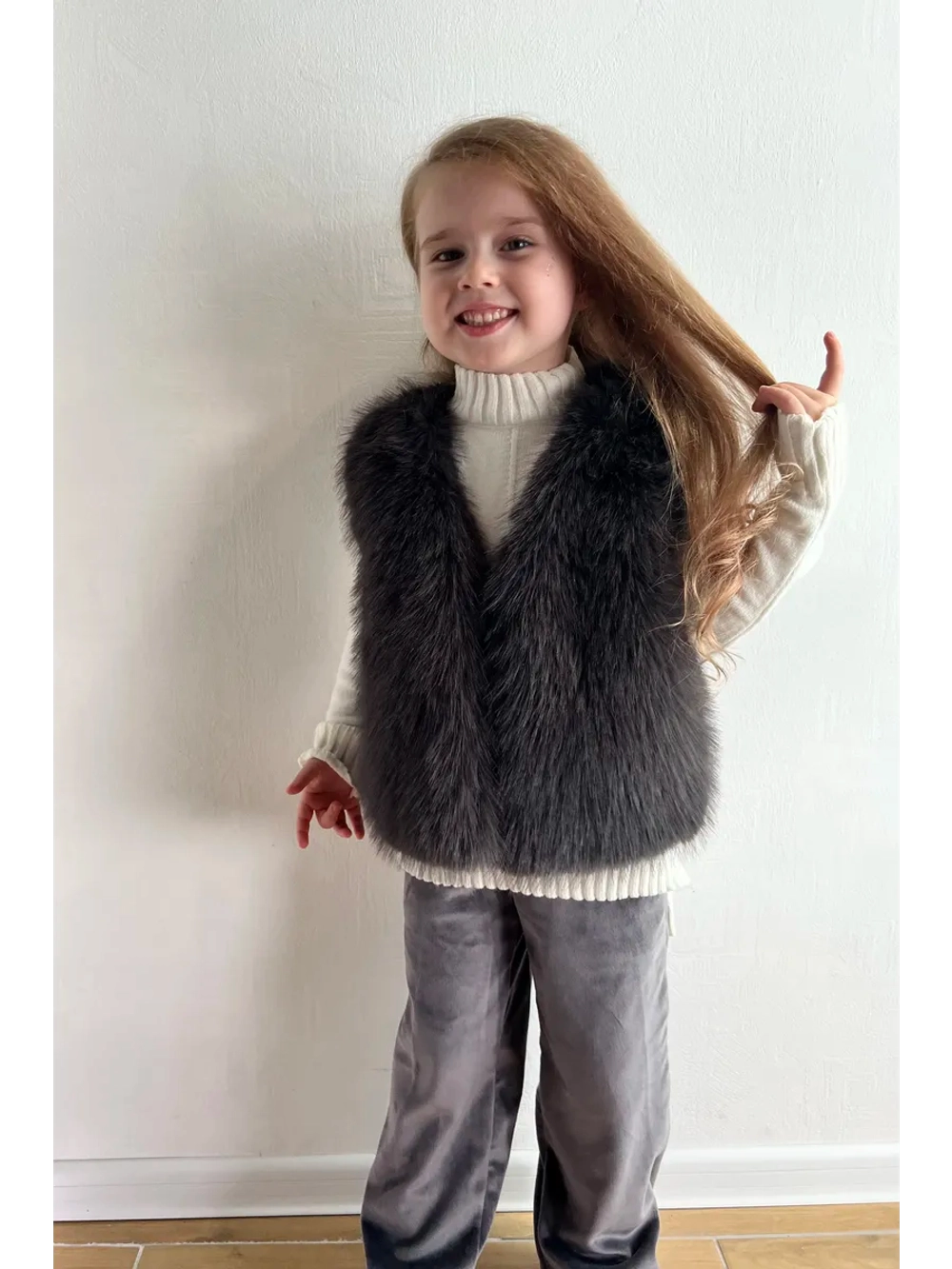 Жилет из искусственного меха