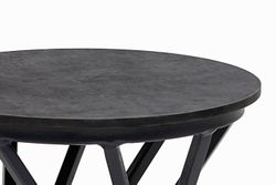 "Сантьяго" журнальный стол из HPL круглый Ø40 H55, каркас из стали темно-серый (RAL 7024), цвет столешницы "1523"