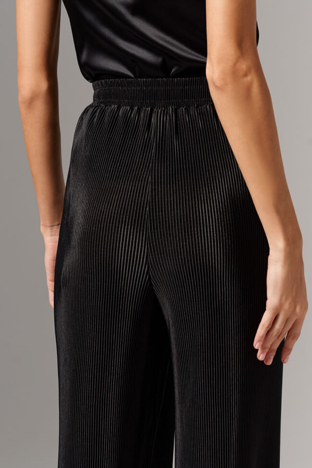 31097 Брюки женские (черный)