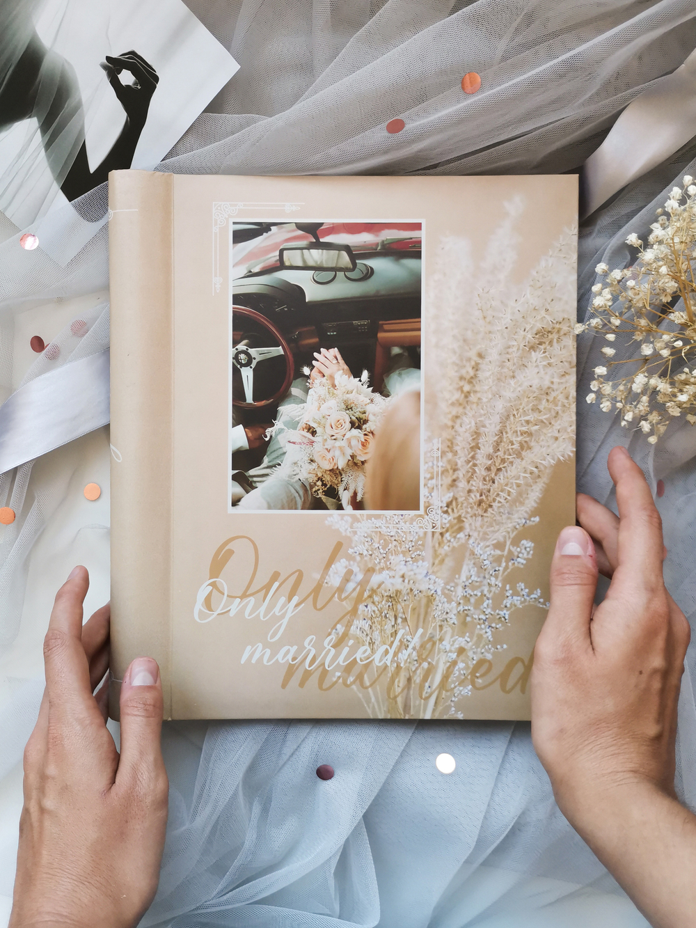 Фотоальбом свадебный на 20 магнитных листов 23х28 см. "Only married"