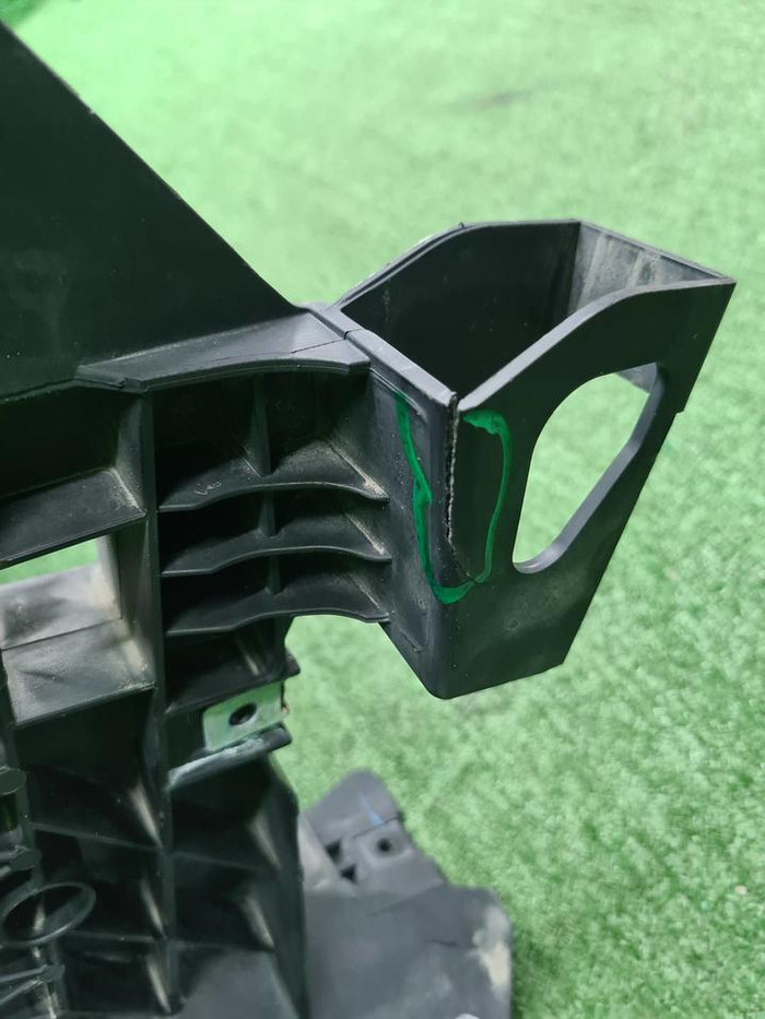 Телевизор Mercedes GLS x167 (2019-н.в.)