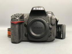 Nikon D300S 8.020 кадров