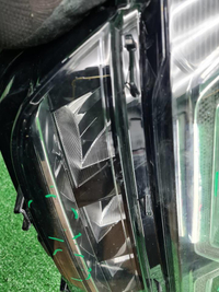 Фара правая VW Teramont (2017-2022) LED