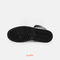  Кроссовки Jordan 1 Mid 