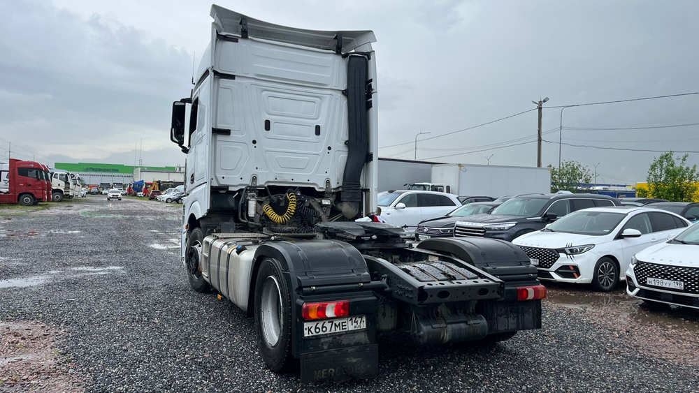 Mercedes-Benz ACTROS 4x2 Седельный тягач 1842 LS (Дизельный, 12,9 л, 422 л.с., АТ)