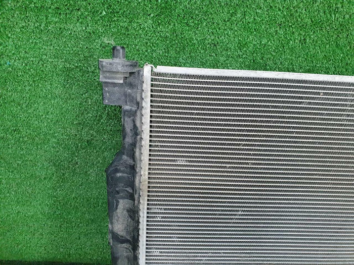 Радиатор охлаждения Toyota Camry XV70 (2017-н.в.)