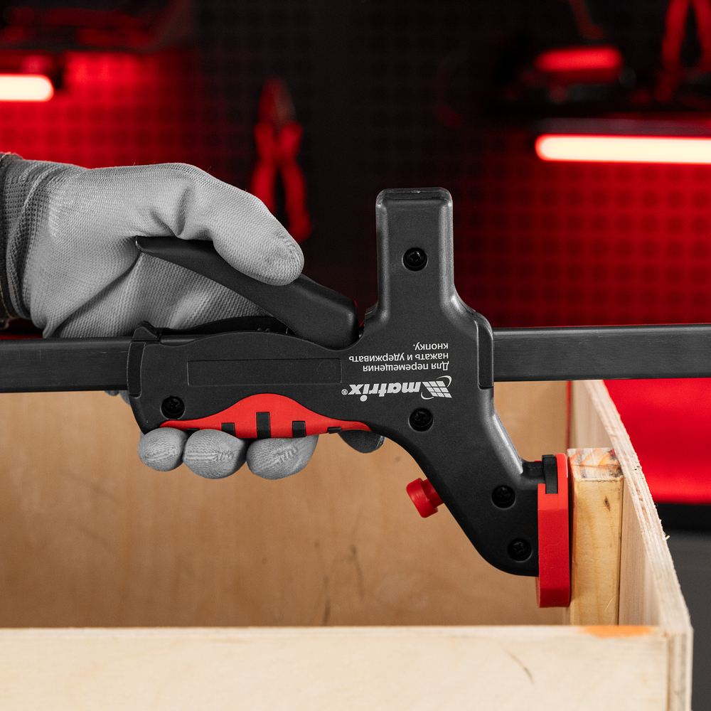 Струбцина универсальная F-образная, 760 х 1065 х 90 мм, пластмассовый корпус Matrix