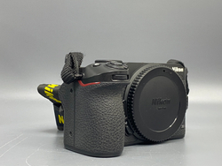 Nikon Z30 223.000 кадров