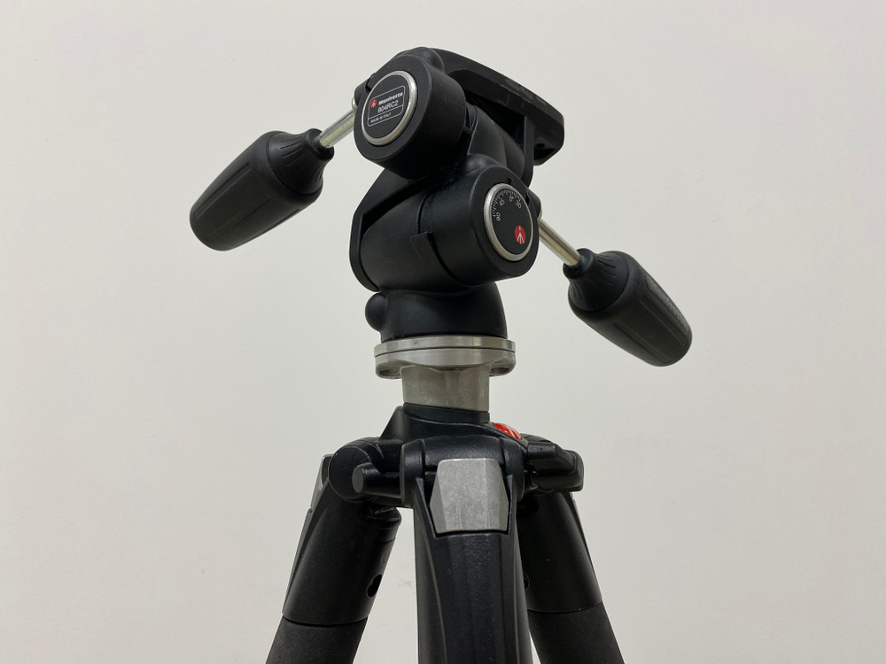 Manfrotto 055XPROB + Manfrotto 804RC2